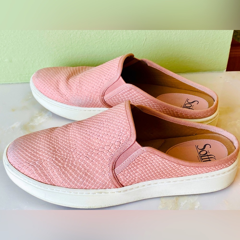Söfft Somers Blush Slip On Sneaker Mule Women’s Size 9